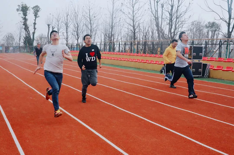 中科天工運(yùn)動(dòng)會(huì)09.jpg 中科天工運(yùn)動(dòng)會(huì)09.jpg